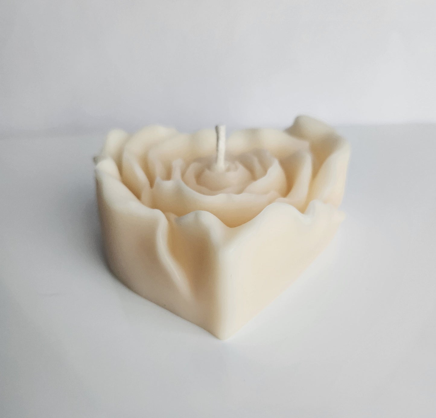 Floral Rose Heart Candle