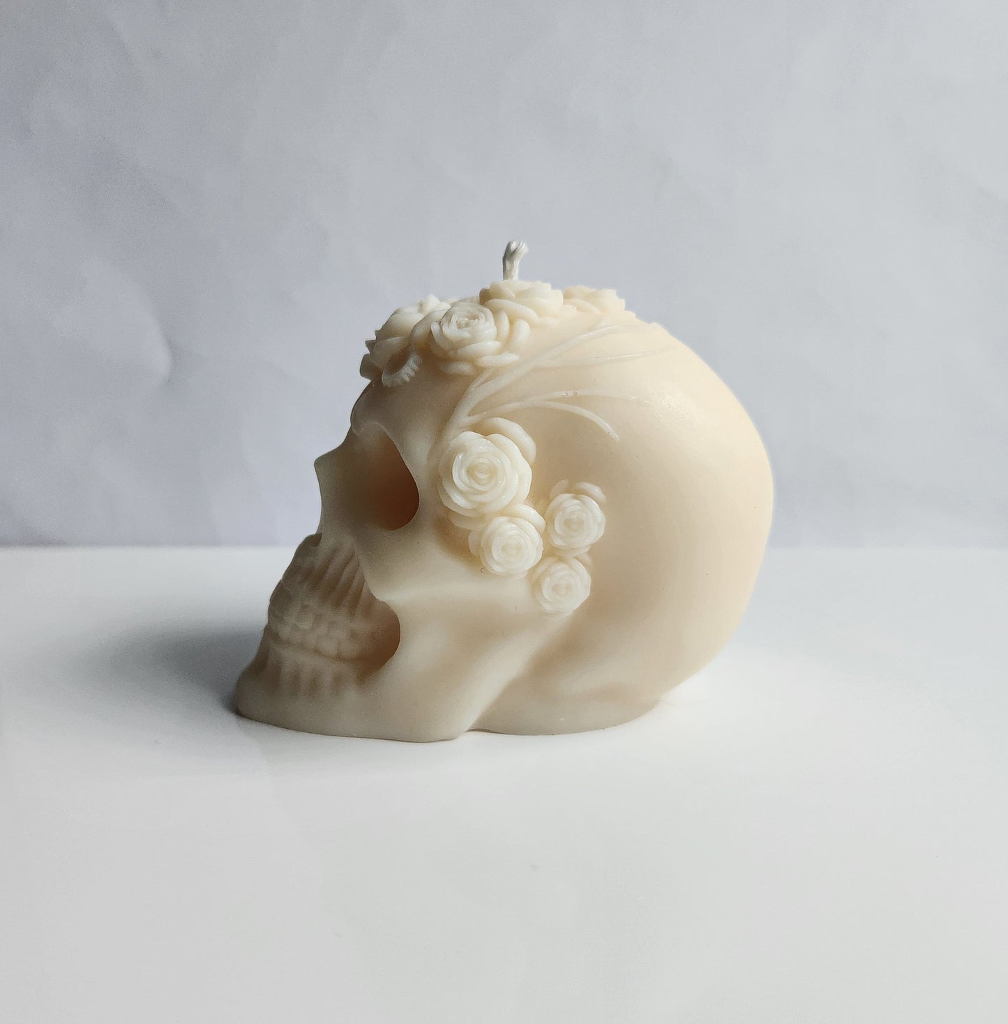 Blooms of Death Skull Candle