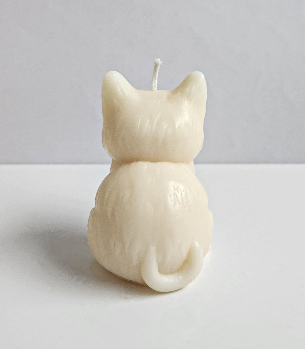 Find Your Familiar Kitty Cat Candle