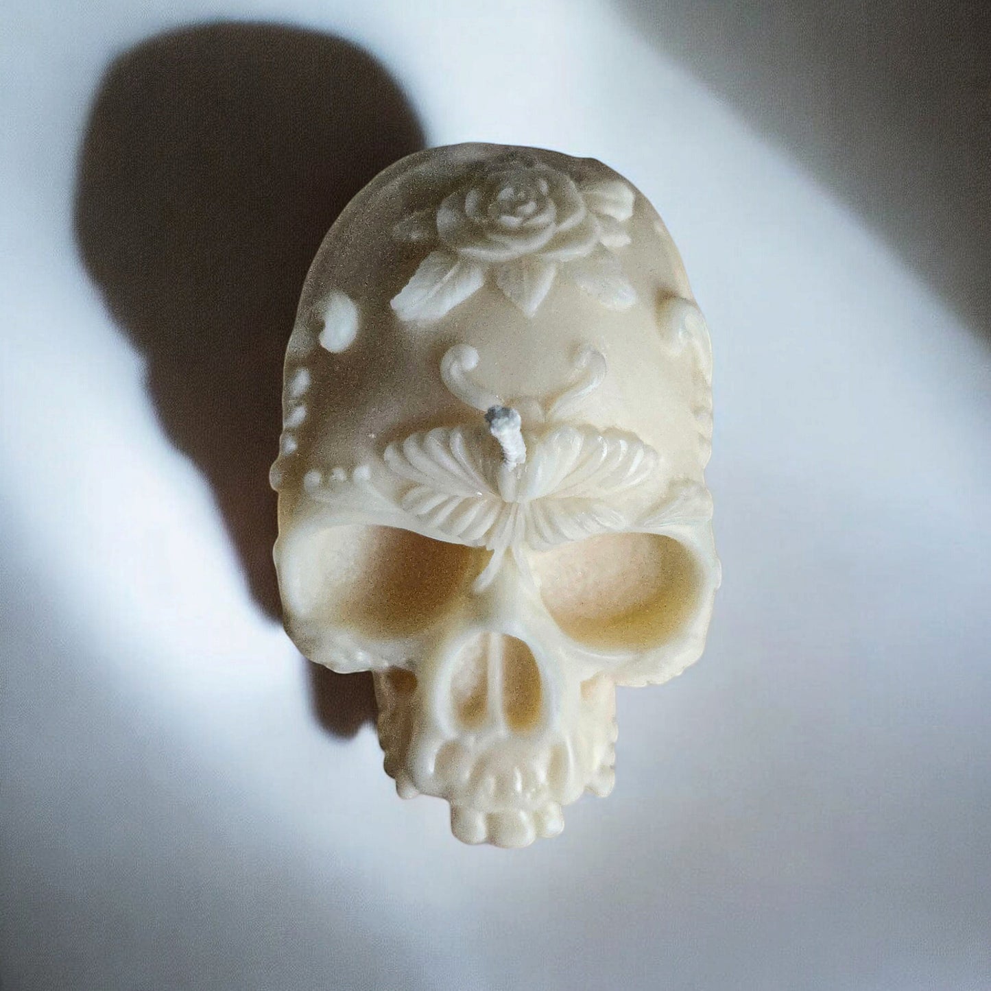 Feathered Flora Skull Candle (Huge)