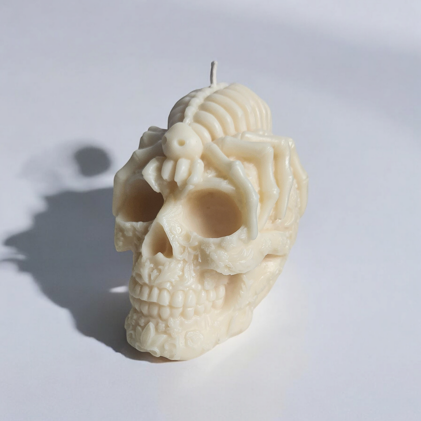 Arachnid Crown Skull Candle (Small)