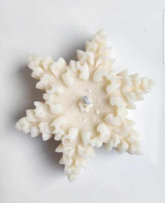 Frozen Elegance Snowflake Candle